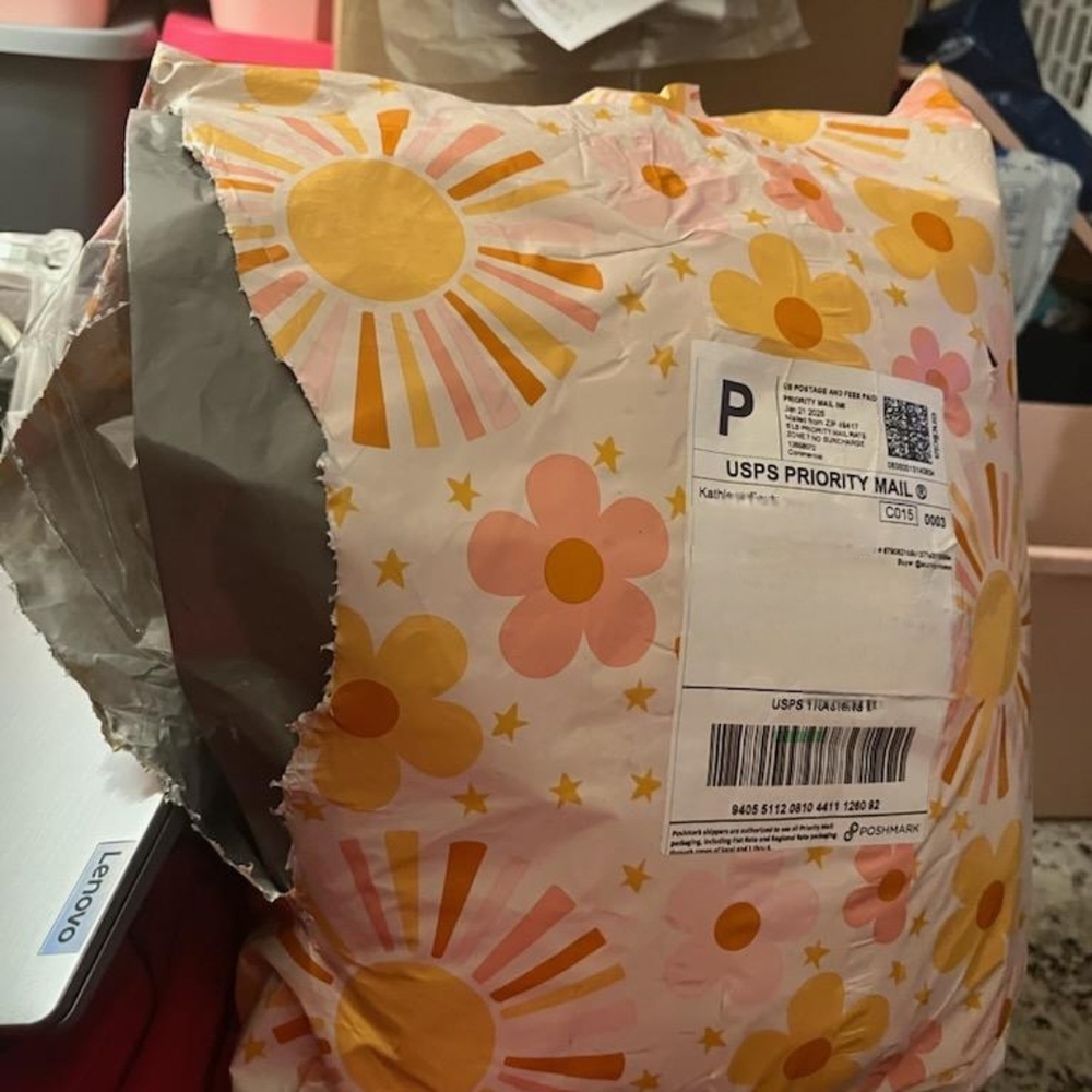 Delivery Damage Mailer Shipping Envelope